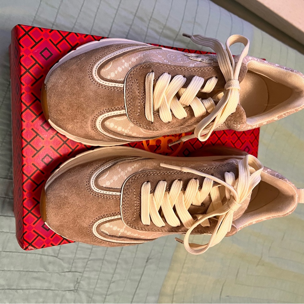 Tory Burch Tan and Cream Sneakers with Retro Design